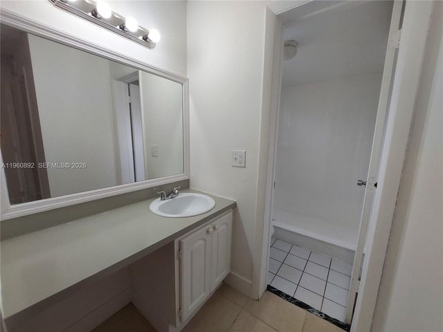 4433 Treehouse Ln A, Tamarac, FL 33319