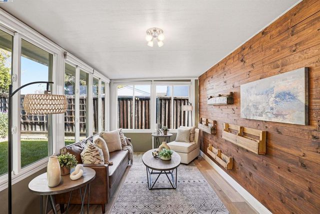 6179 Tourraine Dr, Newark, CA 94560