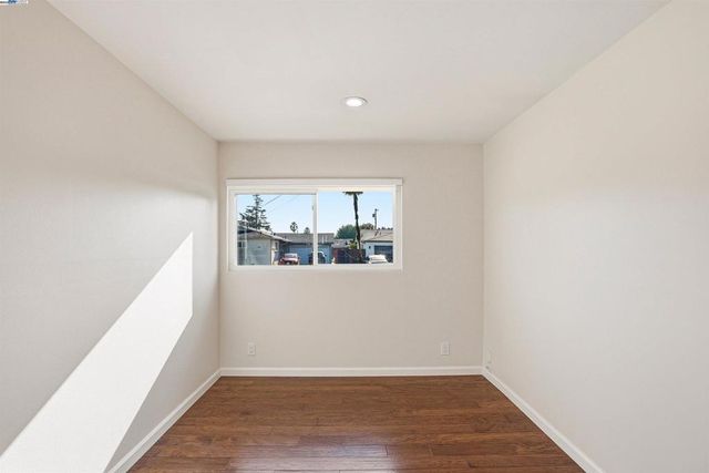 6179 Tourraine Dr, Newark, CA 94560