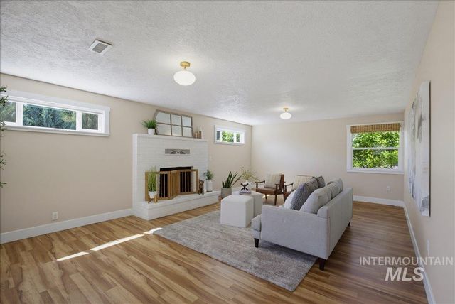 1803 S Atlantic St, Boise, ID 83705