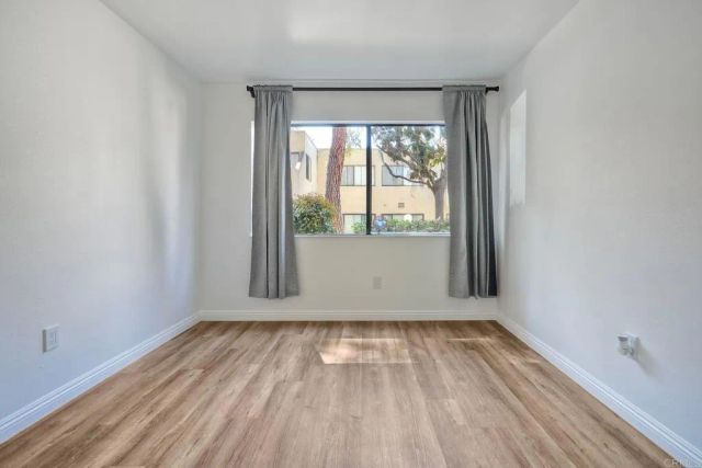 391 N Melrose, Vista, CA 92083