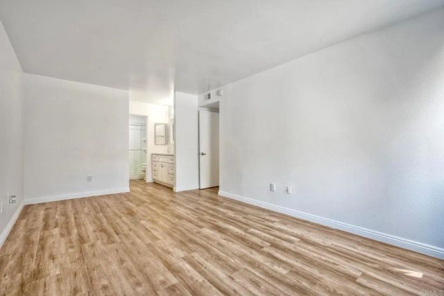 391 N Melrose, Vista, CA 92083