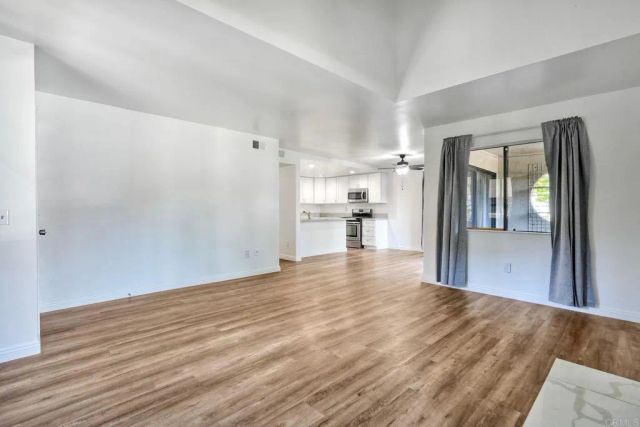 391 N Melrose, Vista, CA 92083