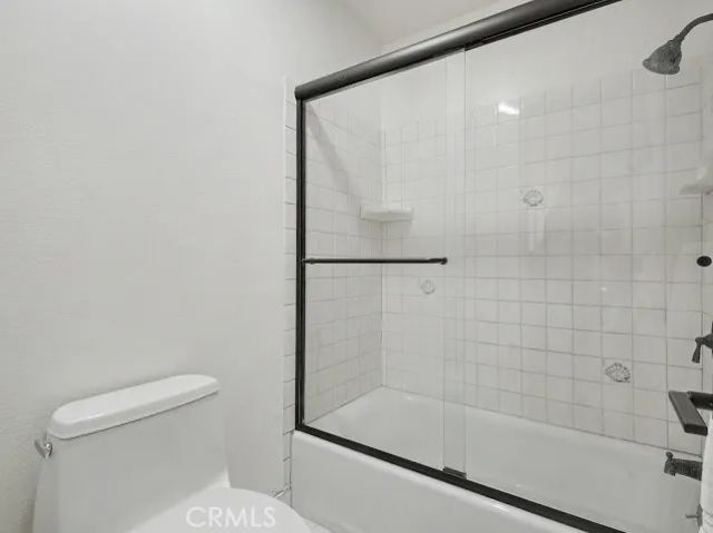 23677 Park Capri 20, Calabasas, CA 91302