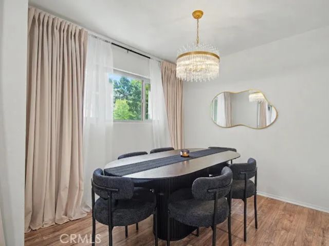23677 Park Capri 20, Calabasas, CA 91302