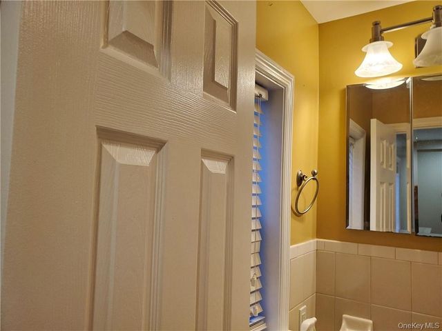 315 Washington Avenue Unit 1, New Rochelle, NY 10801