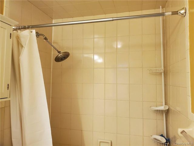 315 Washington Avenue Unit 1, New Rochelle, NY 10801