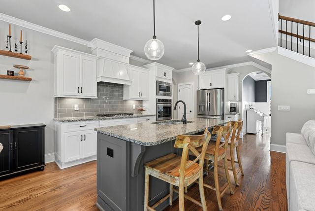 3025 Elkhorn Pl, Spring Hill, TN 37174