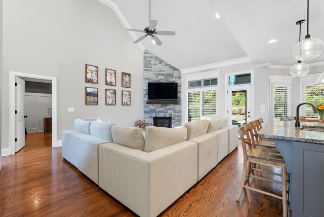 3025 Elkhorn Pl, Spring Hill, TN 37174