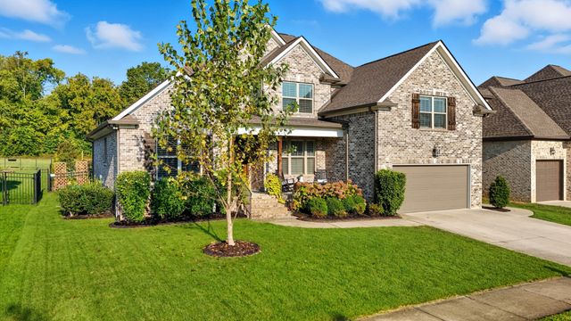 3025 Elkhorn Pl, Spring Hill, TN 37174