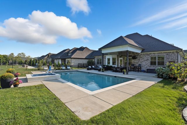 3025 Elkhorn Pl, Spring Hill, TN 37174