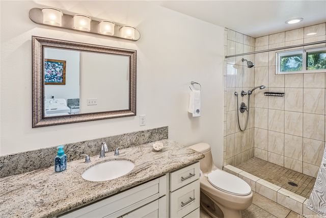 47-711 Kamehameha Highway 2, Kaneohe, HI 96744