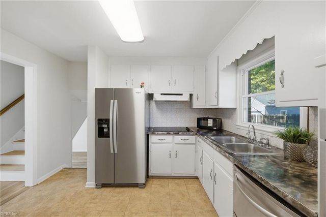 34 Southwind DR, Hampton, VA 23669
