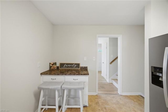 34 Southwind DR, Hampton, VA 23669