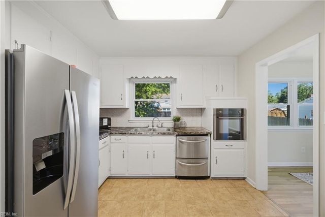 34 Southwind DR, Hampton, VA 23669