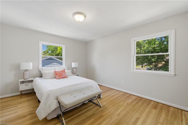 34 Southwind DR, Hampton, VA 23669