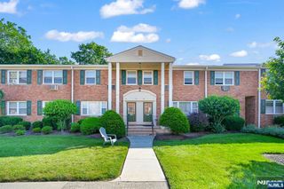 51 Roseland Avenue 11, Caldwell, NJ 07006