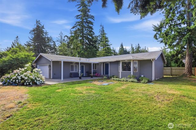 390 Cambrae Drive, Camano Island, WA 98282