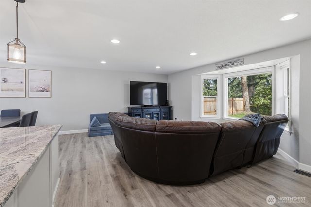 390 Cambrae Drive, Camano Island, WA 98282