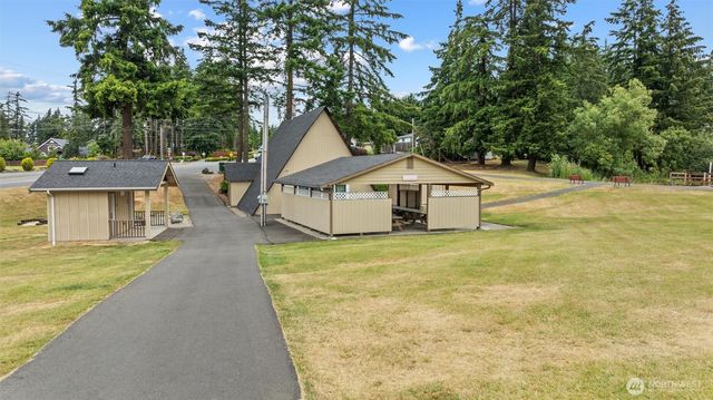 390 Cambrae Drive, Camano Island, WA 98282