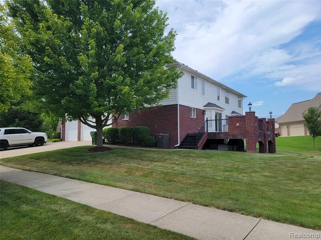 55958 Ashbrooke Drive, Utica, MI 48316
