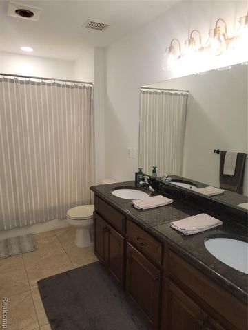 55958 Ashbrooke Drive, Utica, MI 48316