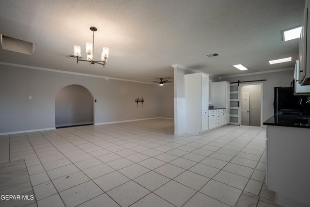 640 McAdoo Drive, Socorro, TX 79927