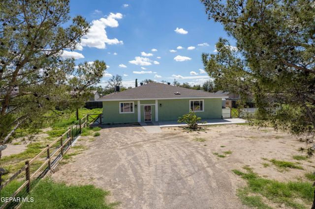 640 McAdoo Drive, Socorro, TX 79927