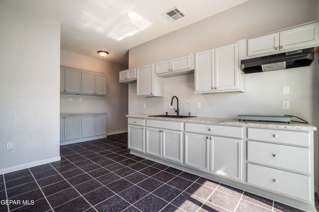 640 McAdoo Drive, Socorro, TX 79927