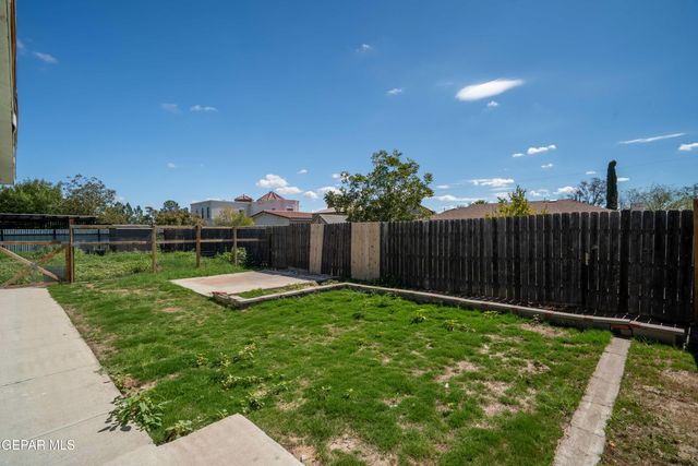 640 McAdoo Drive, Socorro, TX 79927