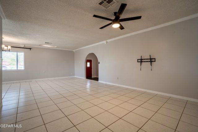 640 McAdoo Drive, Socorro, TX 79927