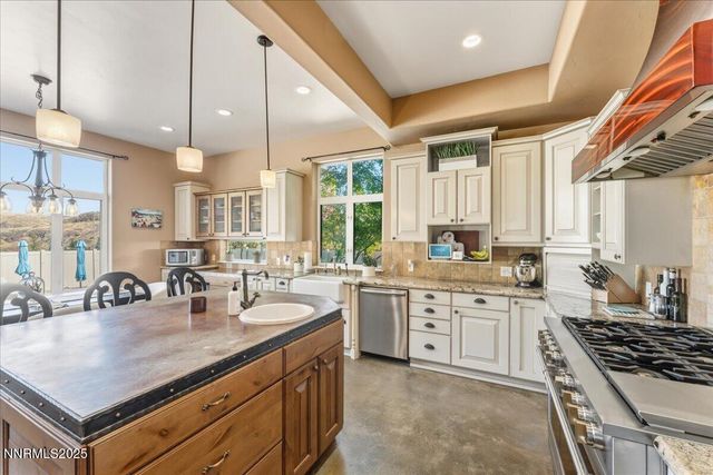 300 Old Washoe Circle, Washoe Valley, NV 89704