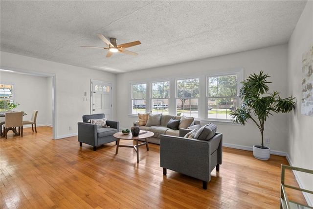 112 Sutherland Drive, Chickasaw, AL 36611