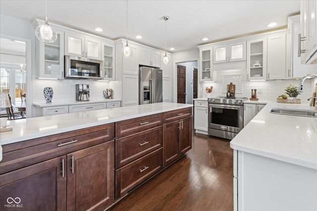 12883 Harrison Drive, Carmel, IN 46033