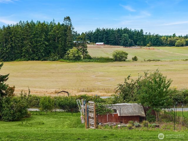 2861 Heller Road, Oak Harbor, WA 98277