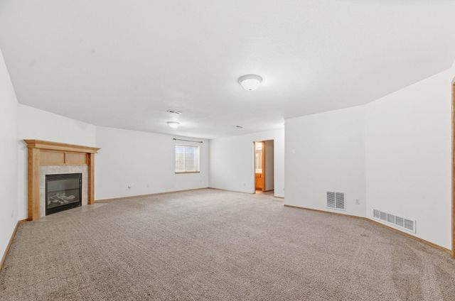 2726 N Rutgers St, Wichita, KS 67205