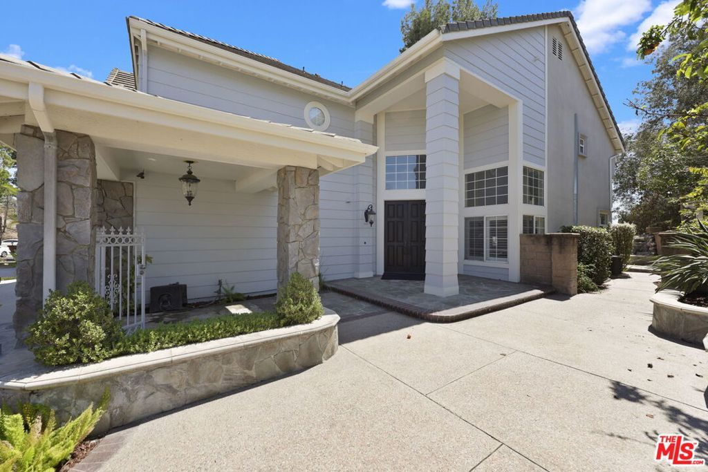 16246 Avenida San Miguel, La Mirada, CA 90638 — photo 4