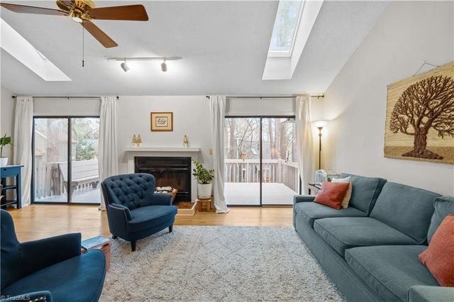 101 Beechwood Drive, Carrboro, NC 27510