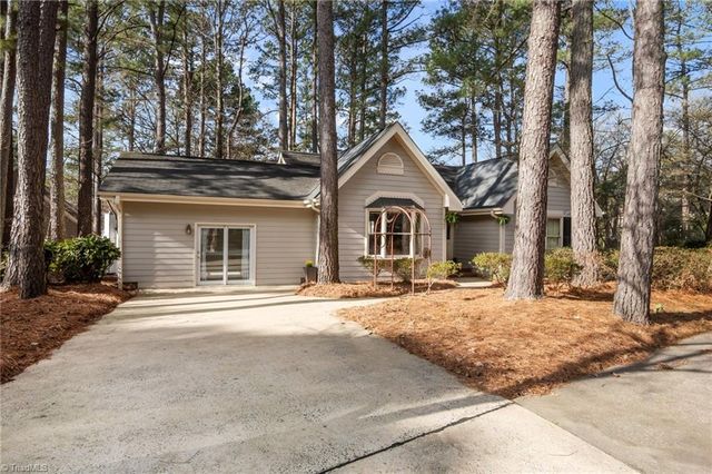 101 Beechwood Drive, Carrboro, NC 27510