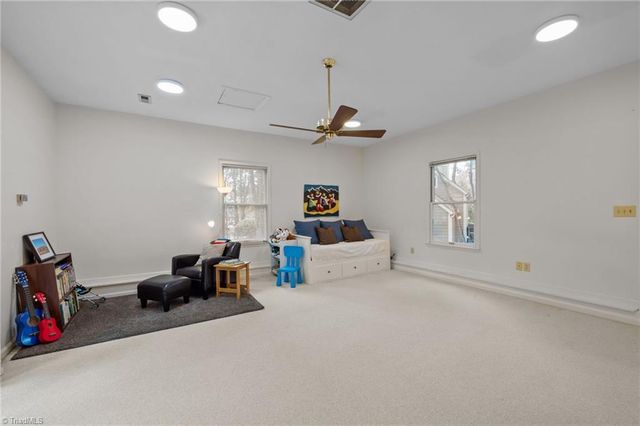 101 Beechwood Drive, Carrboro, NC 27510