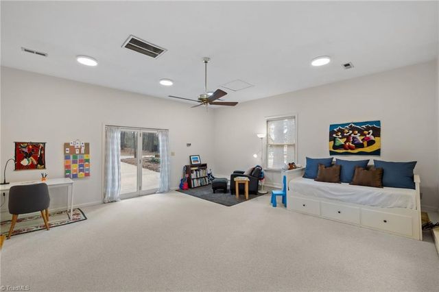 101 Beechwood Drive, Carrboro, NC 27510