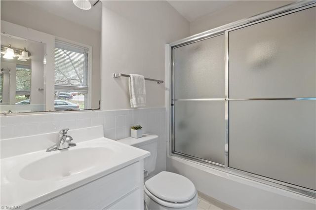 101 Beechwood Drive, Carrboro, NC 27510