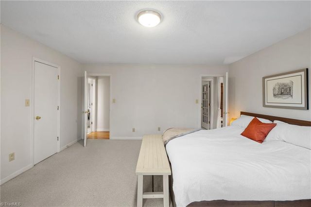 101 Beechwood Drive, Carrboro, NC 27510