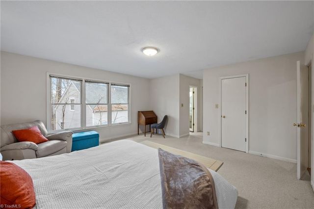 101 Beechwood Drive, Carrboro, NC 27510