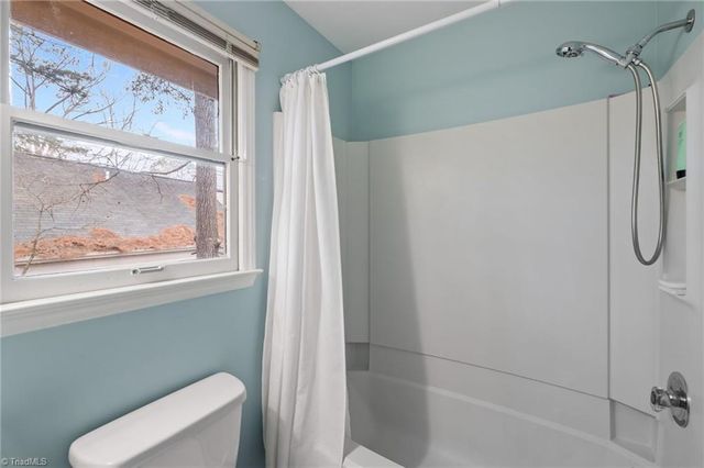 101 Beechwood Drive, Carrboro, NC 27510