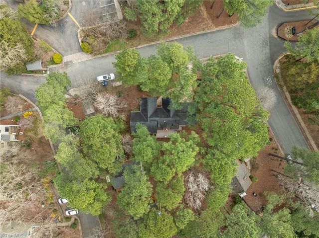 101 Beechwood Drive, Carrboro, NC 27510