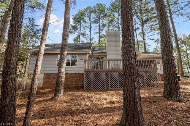 101 Beechwood Drive, Carrboro, NC 27510