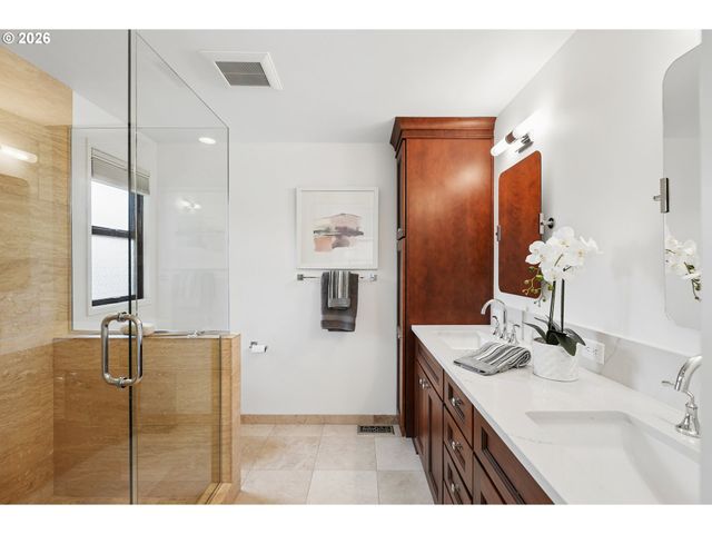 4200 Sw 53RD Ave, Portland, OR 97221