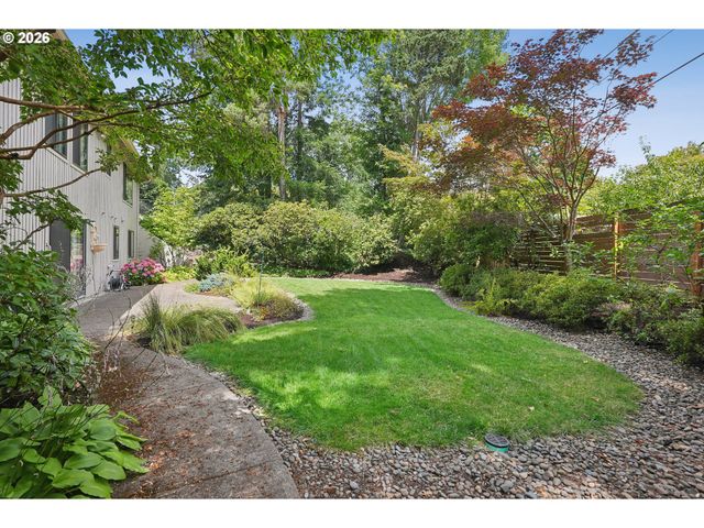 4200 Sw 53RD Ave, Portland, OR 97221