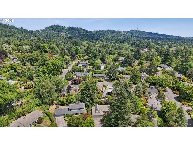 4200 Sw 53RD Ave, Portland, OR 97221